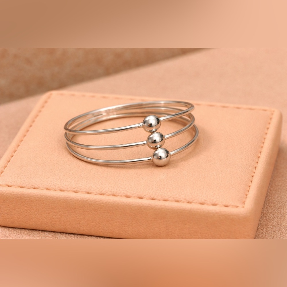 Taxco 925 Silver Ring size 5-9 triple Band Ring with Bead Accents